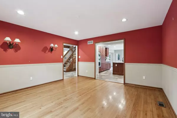 Voorhees, NJ 08043,22 HOLLY OAK DR