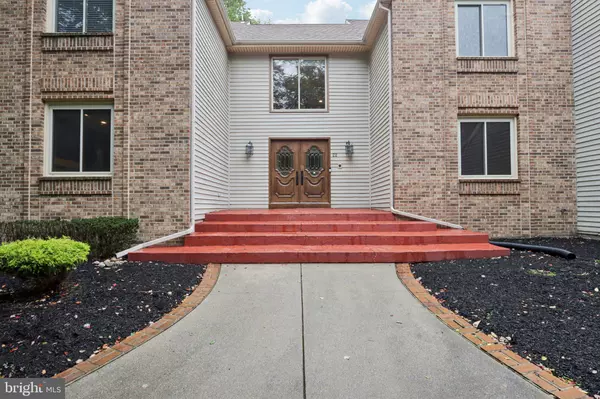 Voorhees, NJ 08043,22 HOLLY OAK DR