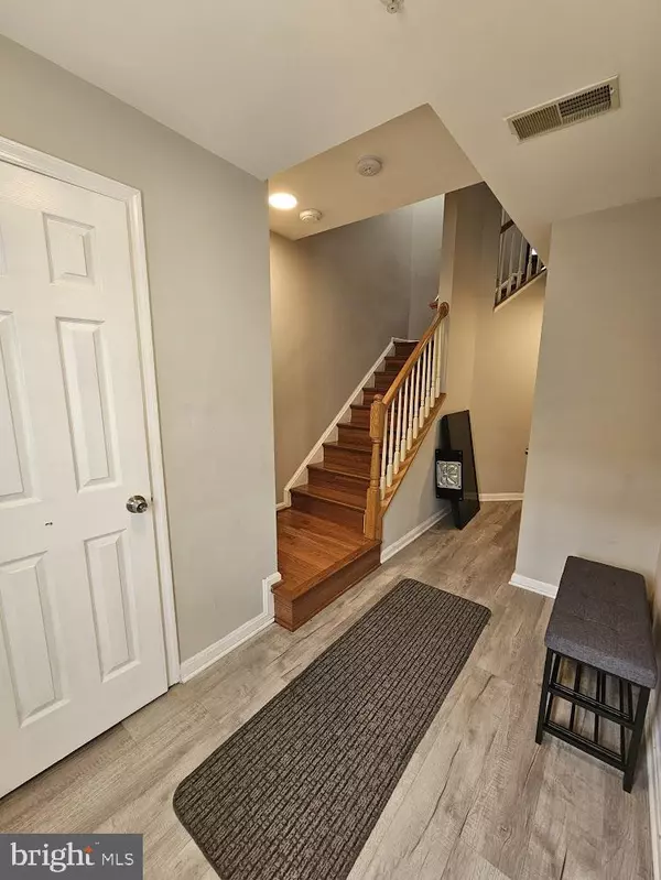 Washington, DC 20020,1916 TRENTON PL SE