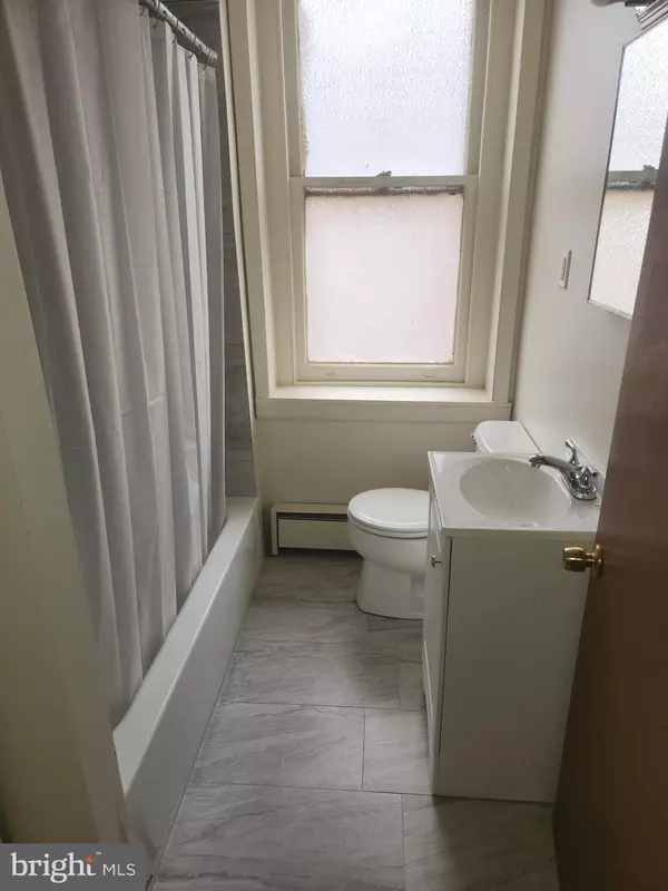 Philadelphia, PA 19124,5025 PENN ST #2F