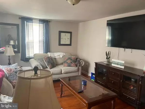 Mohnton, PA 19540,52 W WYOMISSING AVE