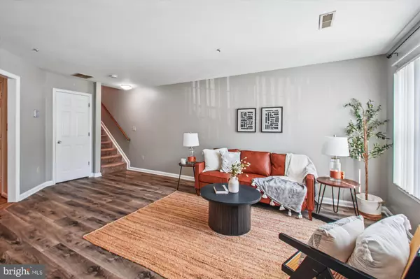 Owings Mills, MD 21117,9313 LEIGH CHOICE CT #52