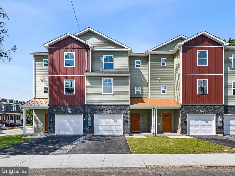 592 W THIRTIETH ST, Wilmington, DE 19802