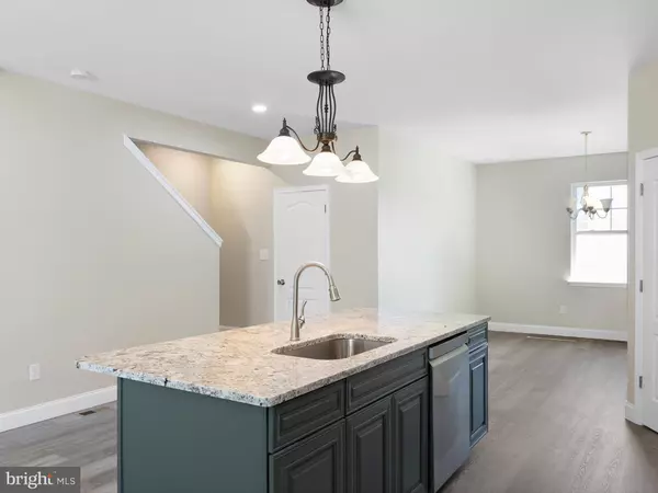 Wilmington, DE 19802,592 W THIRTIETH ST