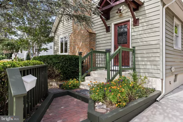 Haddon Heights, NJ 08035,305 CREST AVE