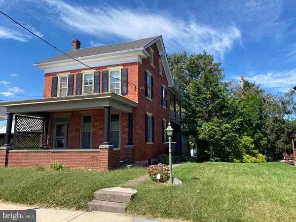 Terre Hill, PA 17581,302 E MAIN ST