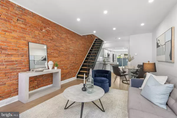 2218 S BOUVIER ST, Philadelphia, PA 19145