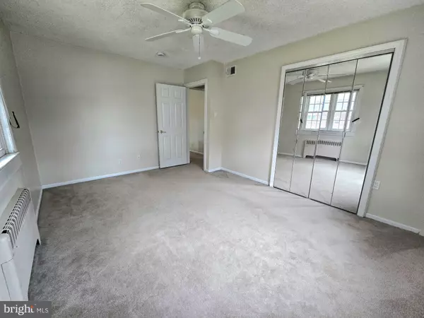 Cherry Hill, NJ 08002,103-D CHERRY PARKE