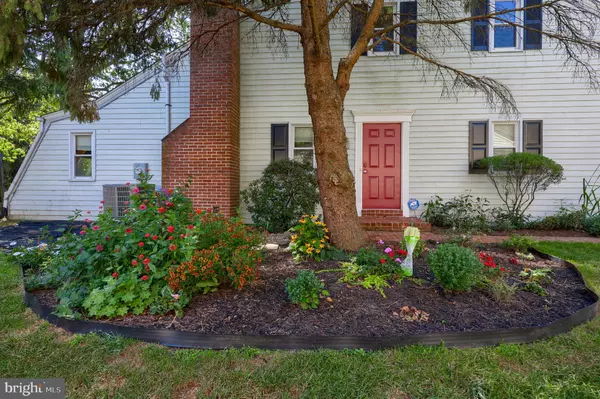 Lancaster, PA 17601,3210 GLENGREEN DR