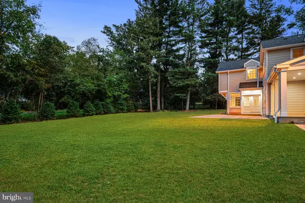 Berwyn, PA 19312,709 NEWTOWN RD