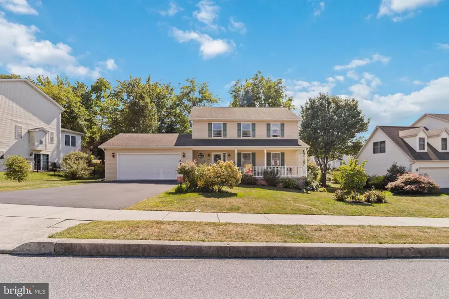 140 QUAIL DR, Dillsburg, PA 17019