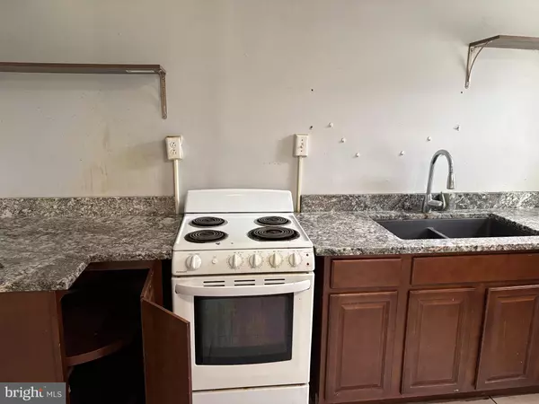 Philadelphia, PA 19138,1147 E PRICE ST