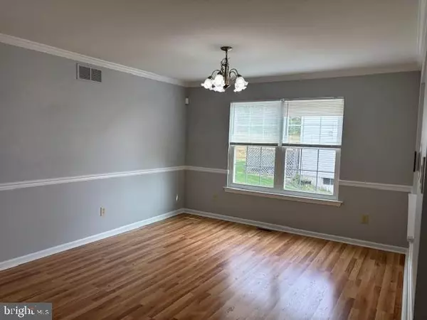 Doylestown, PA 18902,3744 SWETLAND DR