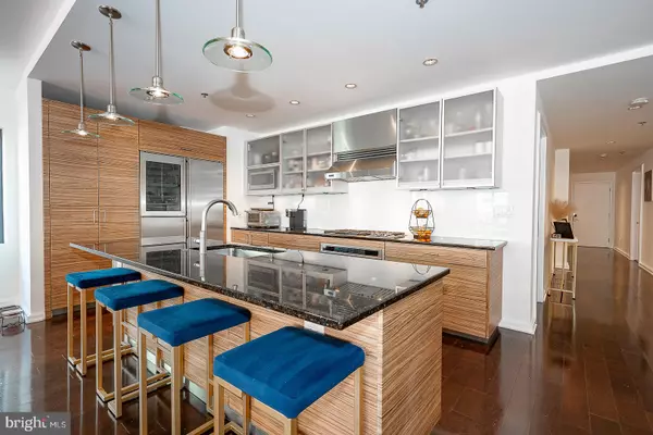 Philadelphia, PA 19106,257-59 N 2ND ST #401