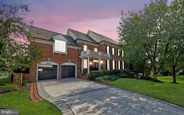 Leesburg, VA 20176,18441 LANIER ISLAND SQ