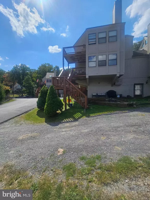 Oakland, MD 21550,36 JEFFREY LN #6A