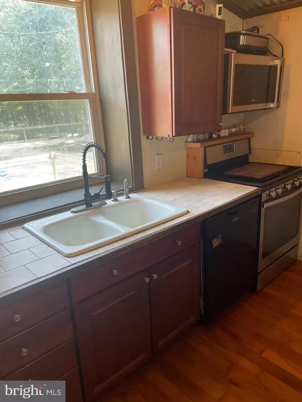 Mays Landing, NJ 08330,7417 THIRD AVE