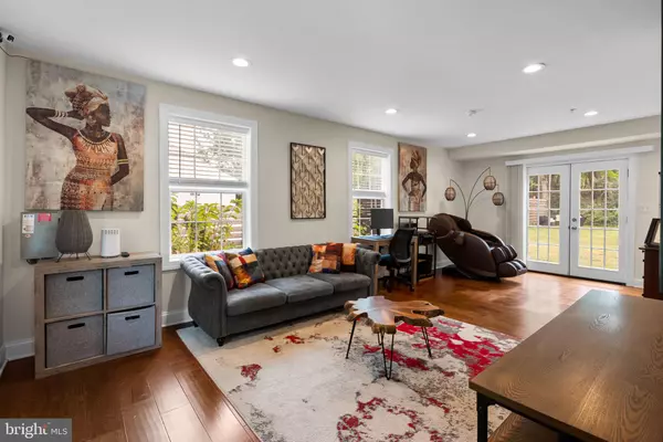 Clinton, MD 20735,9621 TEMPLE HILL RD