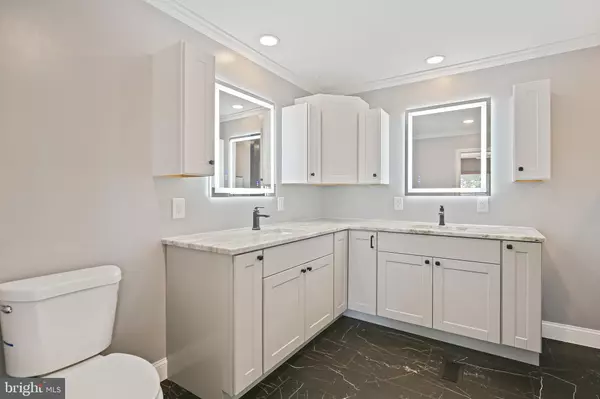 Gambrills, MD 21054,588 SAINT MARYS AVE