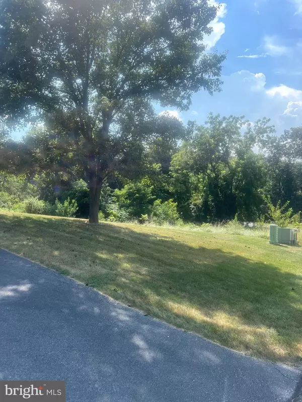 Chambersburg, PA 17202,0 MAHANTANGO DRIVE