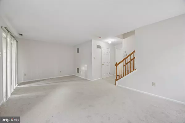 Palmyra, NJ 08065,6301 RIVERFRONT DR