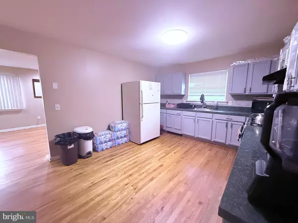 Perth Amboy, NJ 08861,697 JOHNSTONE ST