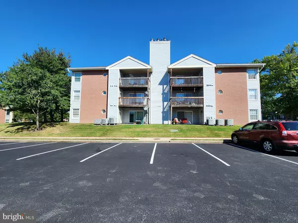 Glen Burnie, MD 21060,6608 RAPID WATER WAY #102