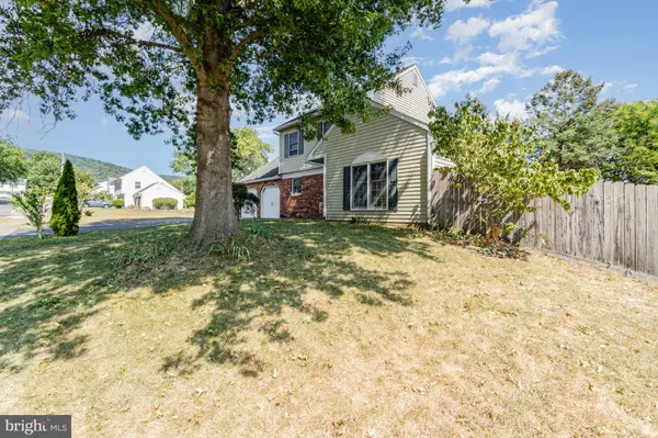Harrisburg, PA 17110,4495 BOLTON NOTCH PL