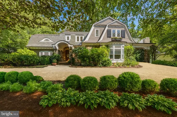 1880 VIRGINIA AVE, Mclean, VA 22101