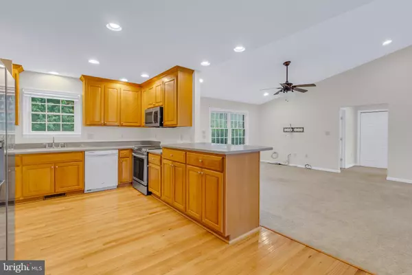 Warsaw, VA 22572,182 FREEDOM WAY