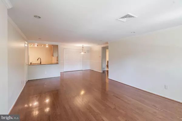 Elkins Park, PA 19027,1613 VALLEY GLEN RD #165