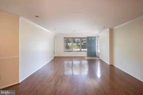 Elkins Park, PA 19027,1613 VALLEY GLEN RD #165