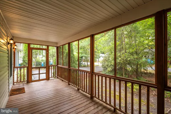 Ocean Pines, MD 21811,101 SANDYHOOK RD