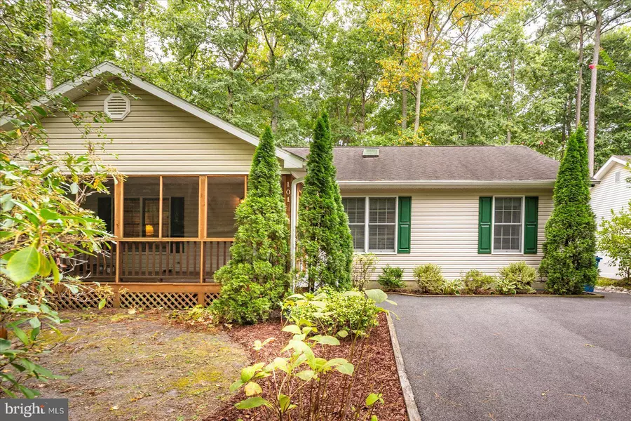 101 SANDYHOOK RD, Ocean Pines, MD 21811