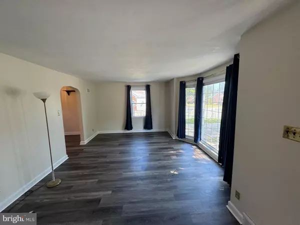 Reading, PA 19610,64 WOODLAND RD