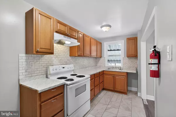 Sharon Hill, PA 19079,1001 BURNSIDE RD