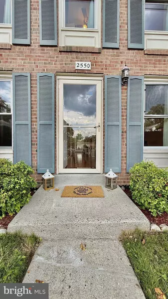 2550 CHADWICK CT, Woodbridge, VA 22192