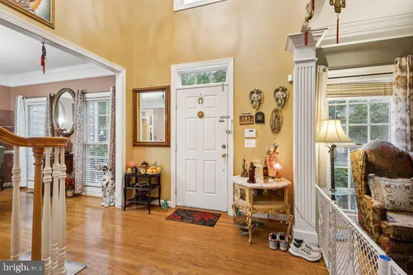 Woodbridge, VA 22191,16492 HAYES LN