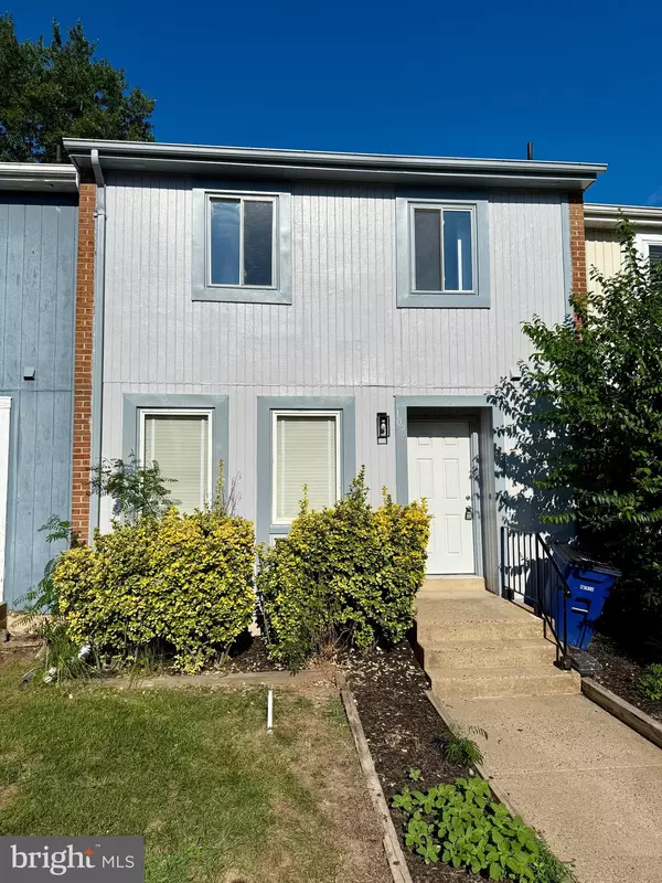 Herndon, VA 20170,1029 KINGS CT