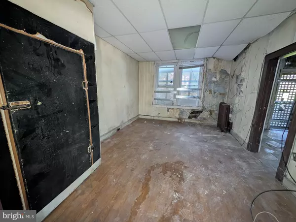 Baltimore, MD 21215,2800 SUFFOLK AVE