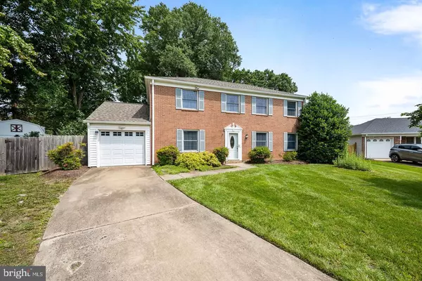 Herndon, VA 20170,1213 TERRYLYNN CT