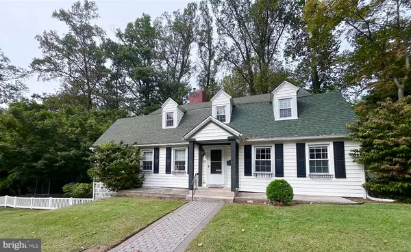 126 LANSDOWNE CT, Lansdowne, PA 19050