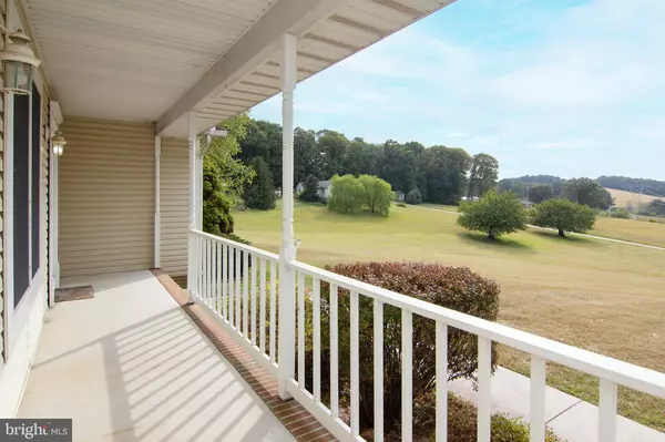 Manchester, MD 21102,2395 MOUNT VENTUS NO 2 RD