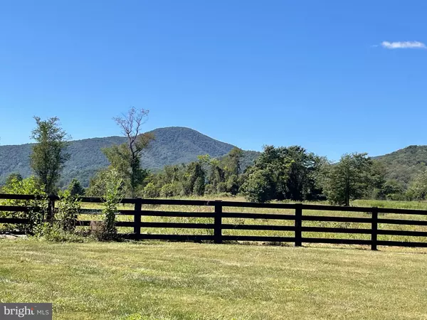 Huntly, VA 22640,521 DEARING RD
