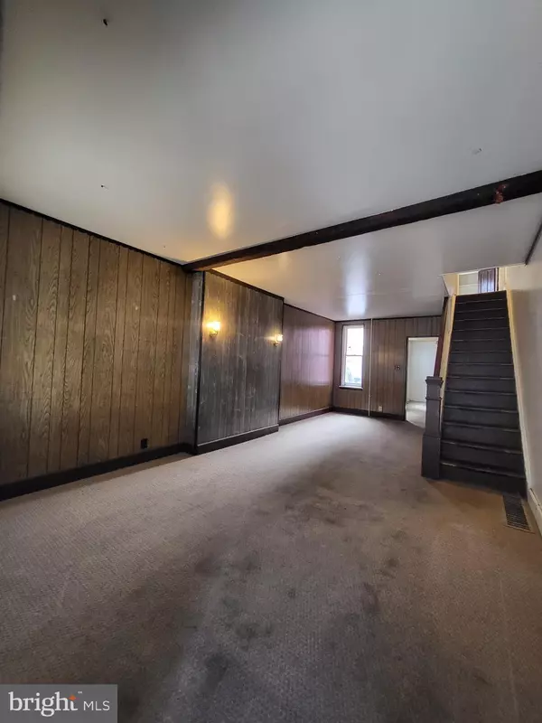 Reading, PA 19604,1216 SPRING ST