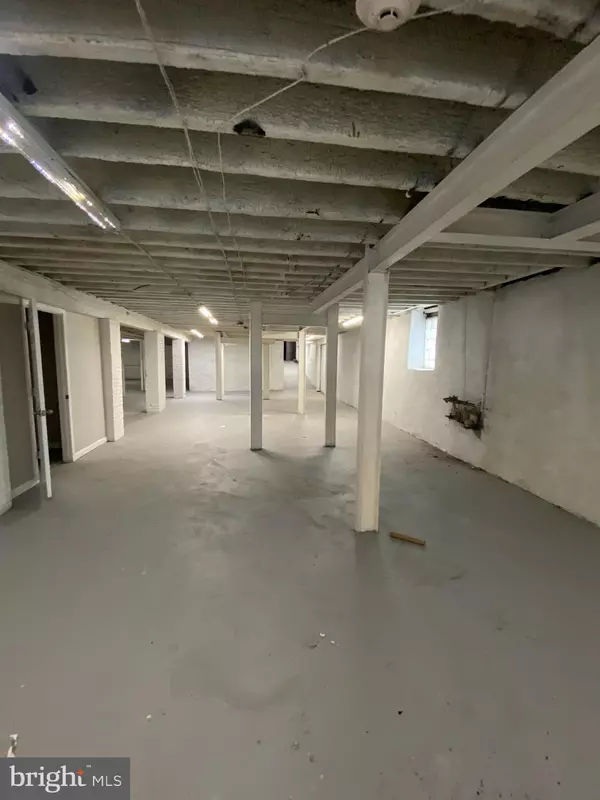 Philadelphia, PA 19137,2900 BRIDGE ST #5- BASEMENT