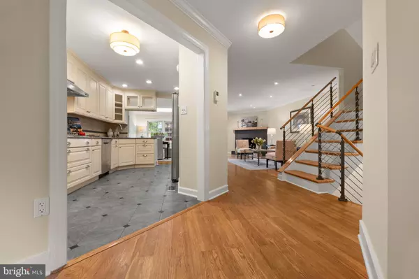 Alexandria, VA 22304,6358 BRAMPTON CT