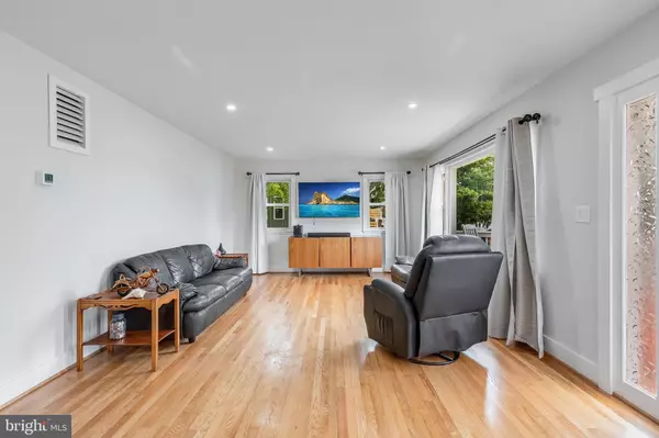 Woodsboro, MD 21798,505 S ADAMS ST