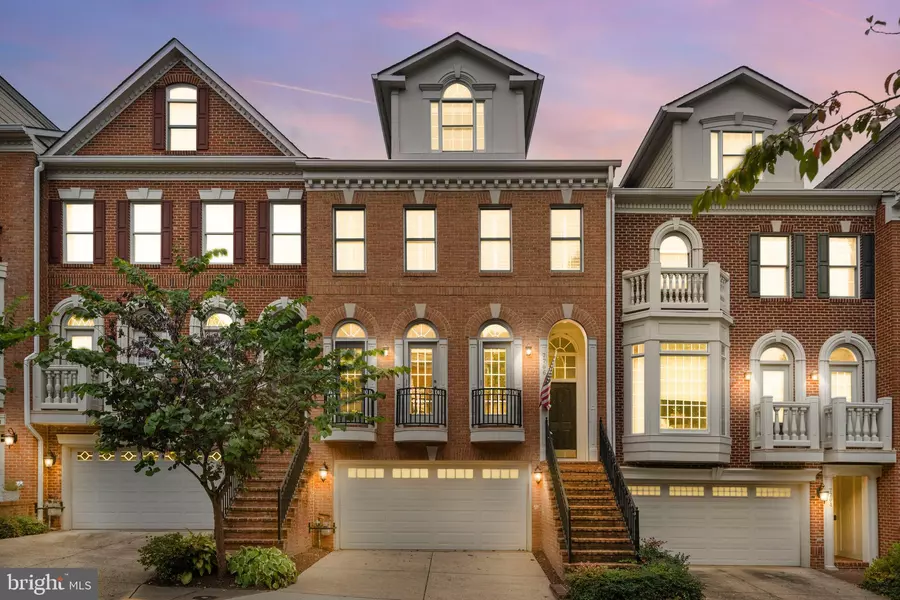 7706 SPOLETO LN #58, Mclean, VA 22102