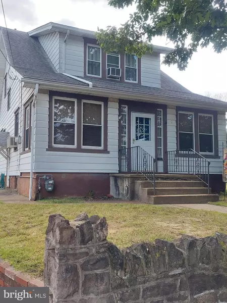 514 BRIDGEBORO ST, Riverside, NJ 08075